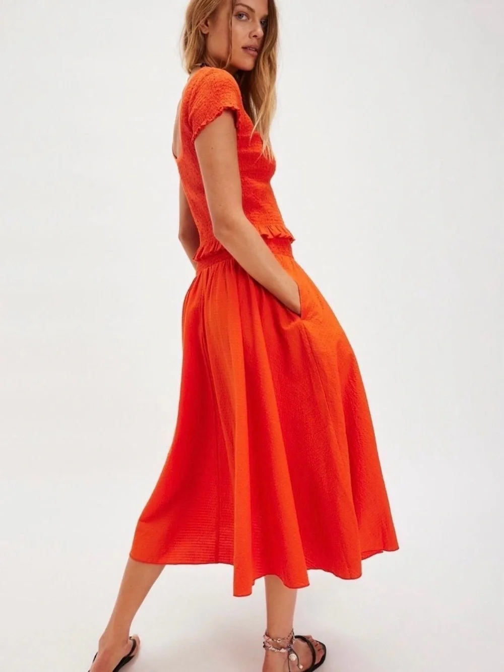Free People NWT Braveheart Solid Set Medium Orange Pockets Elastic Buttons - Picture 2 of 12